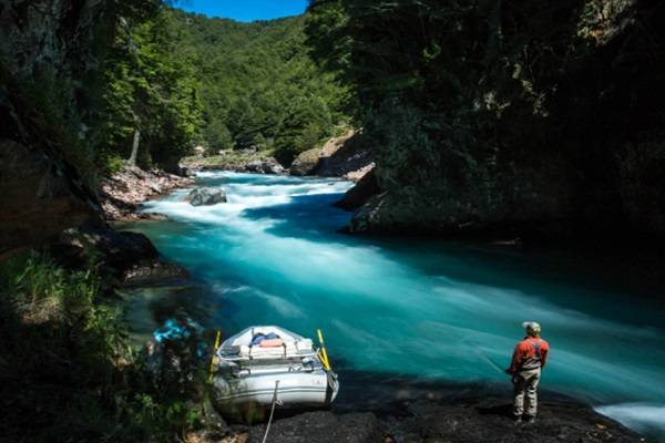 Cómo comprar el permiso de pesca para la Patagonia
